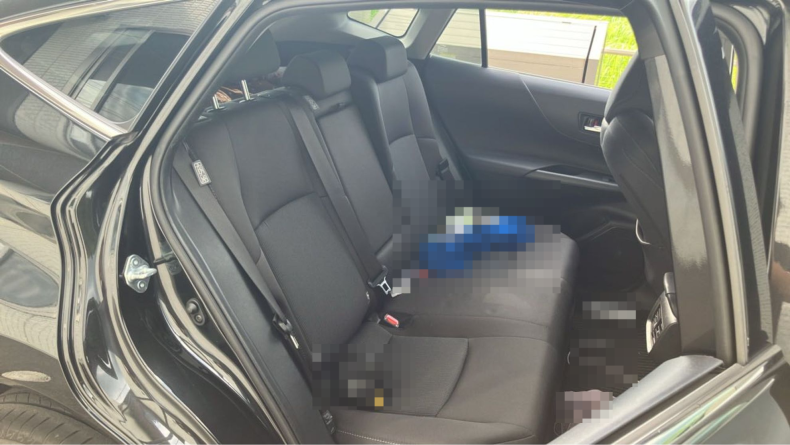 内装後方シート