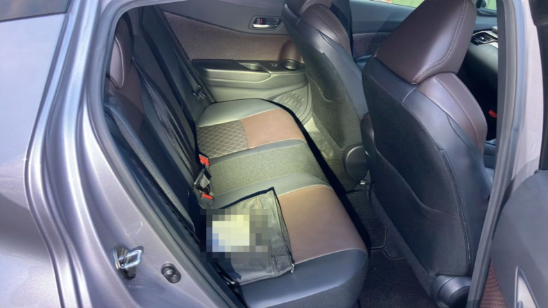 内装後方シート