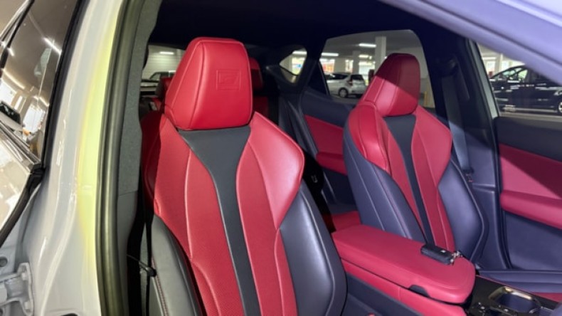 内装前方シート