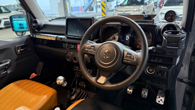 内装インパネ全体