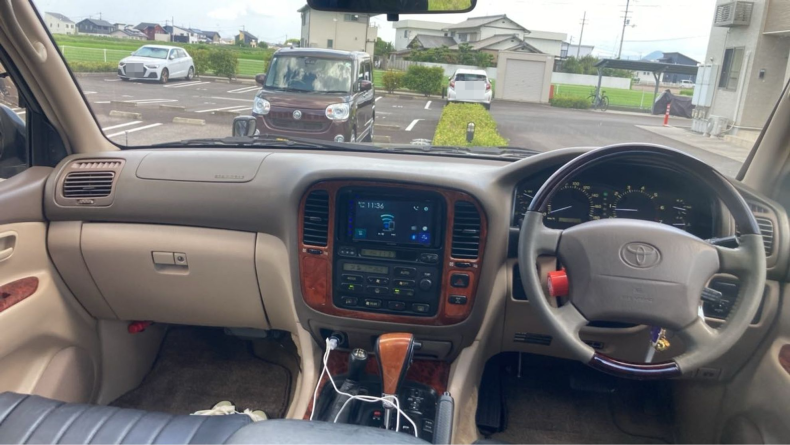 内装インパネ全体