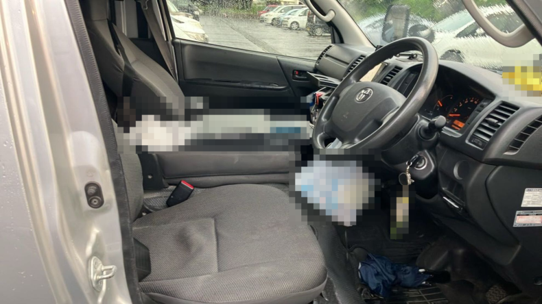 内装前方シート