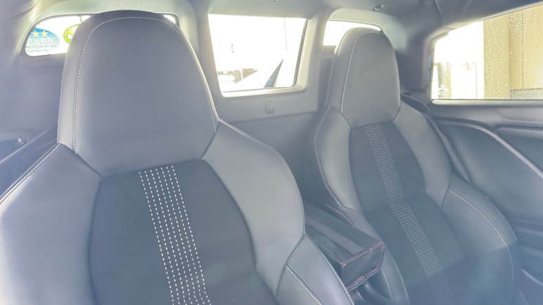 内装前方シート