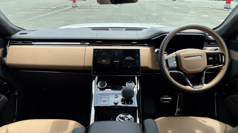 内装インパネ全体