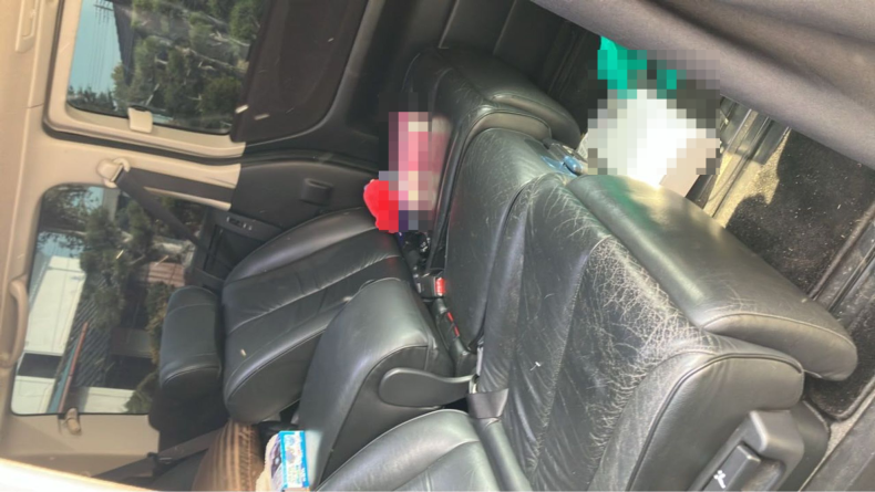 内装後方シート