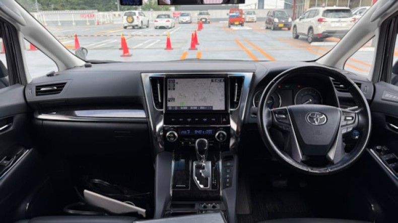 内装インパネ全体