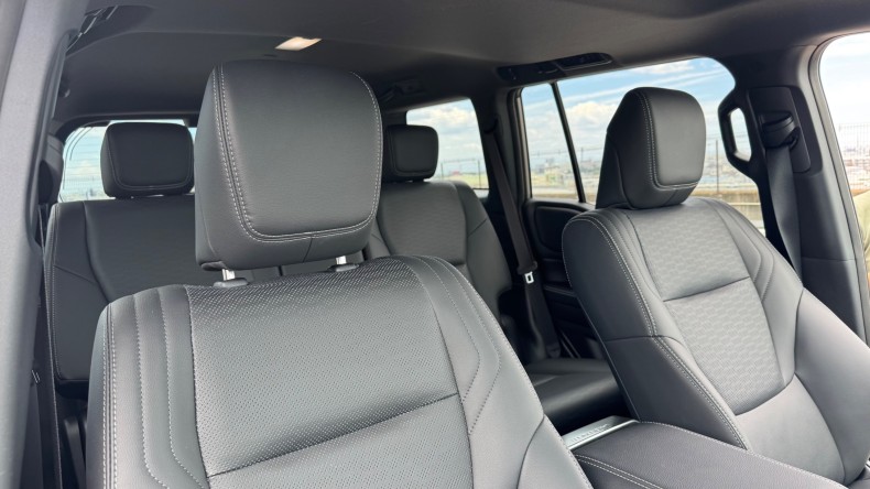 内装前方シート