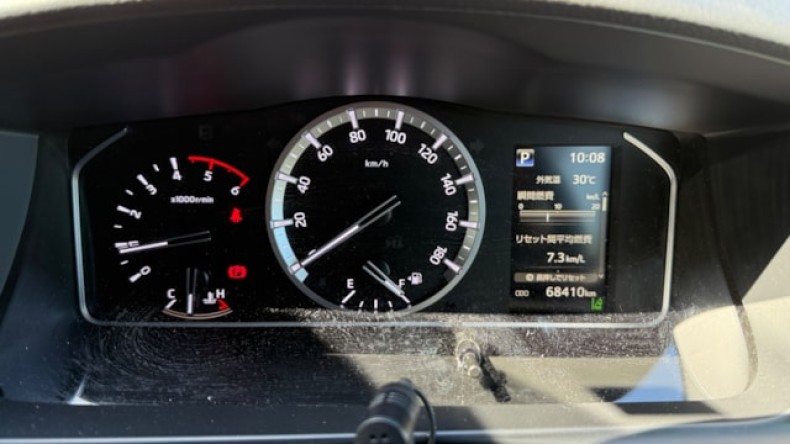 内装メーター