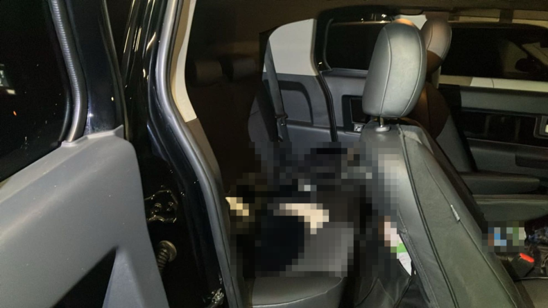 内装後方シート