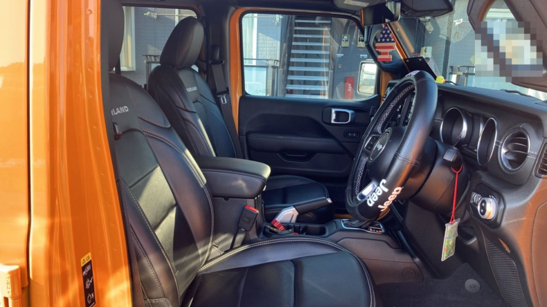 内装前方シート