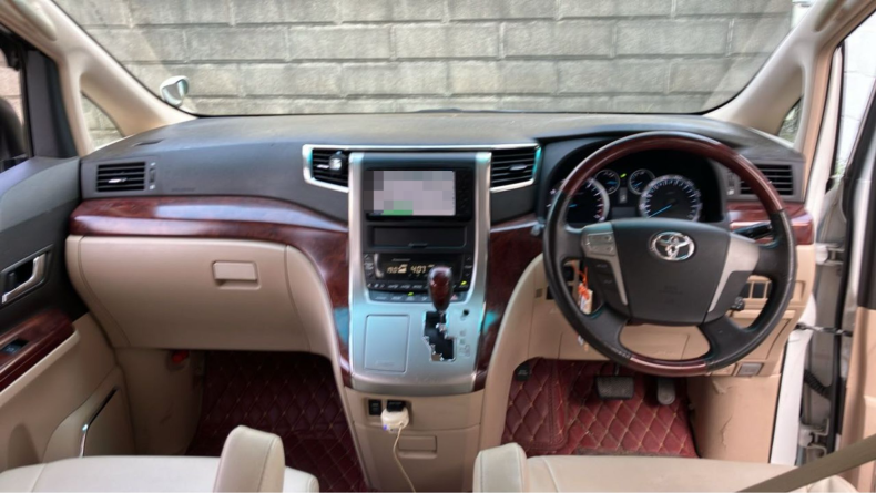 内装インパネ全体