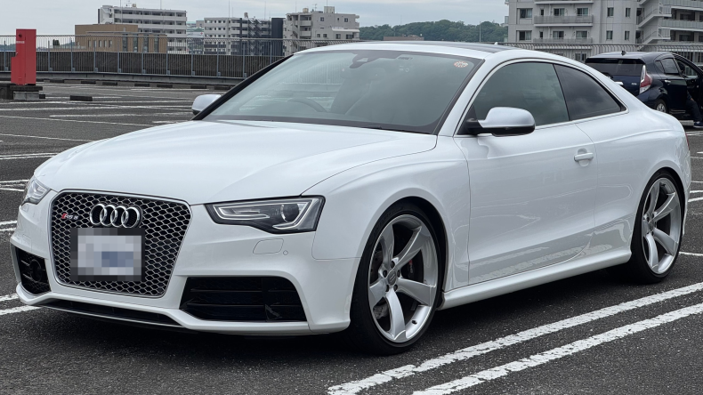 アウディ ＲＳ５の売買実績画像