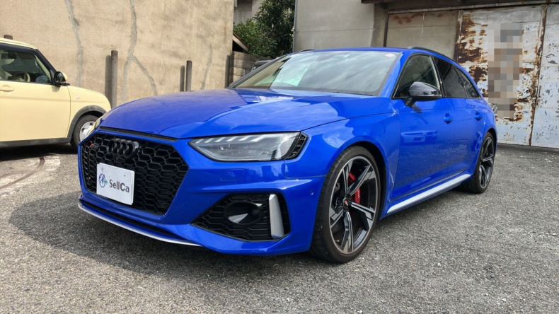 アウディ ＲＳ４アバントの売買実績画像
