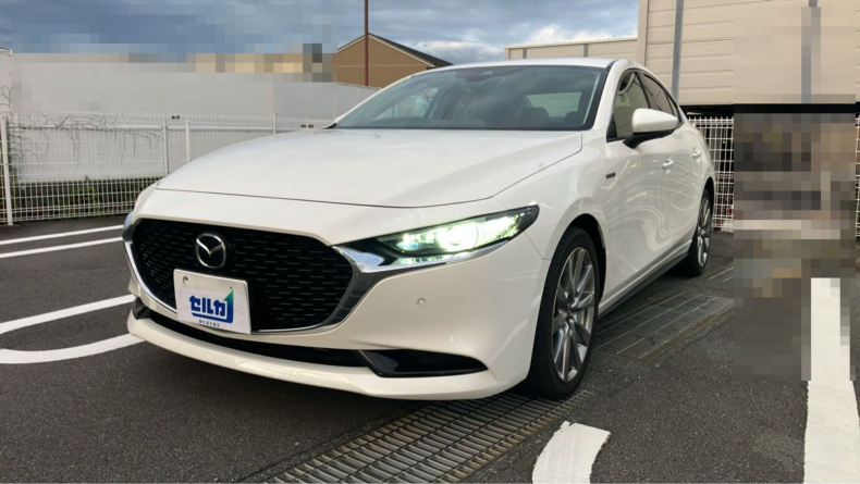 マツダ ＭＡＺＤＡ３セダンの売買実績画像