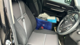 内装前方シート