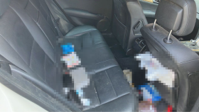 内装後方シート