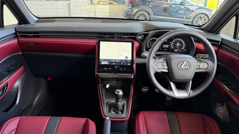 内装インパネ全体