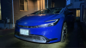 トヨタ/プリウス-301111