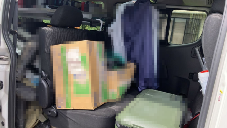 内装後方シート