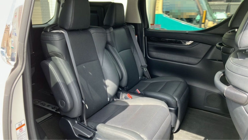 内装後方シート