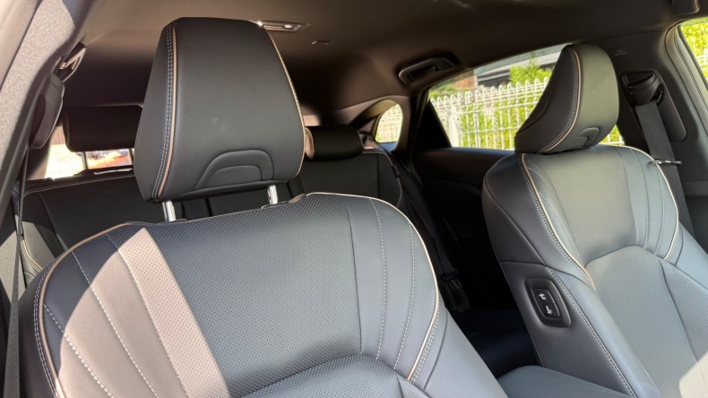 内装前方シート