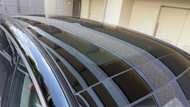 正面ルーフ