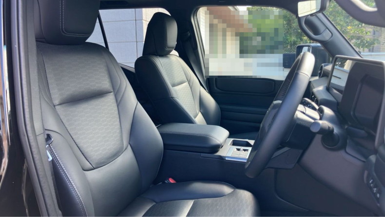 内装前方シート