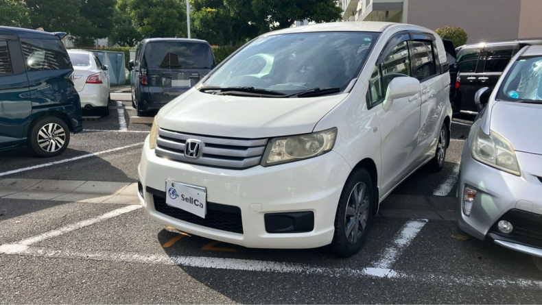 ホンダ フリードスパイクの売買実績画像