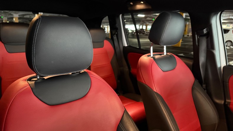 内装前方シート