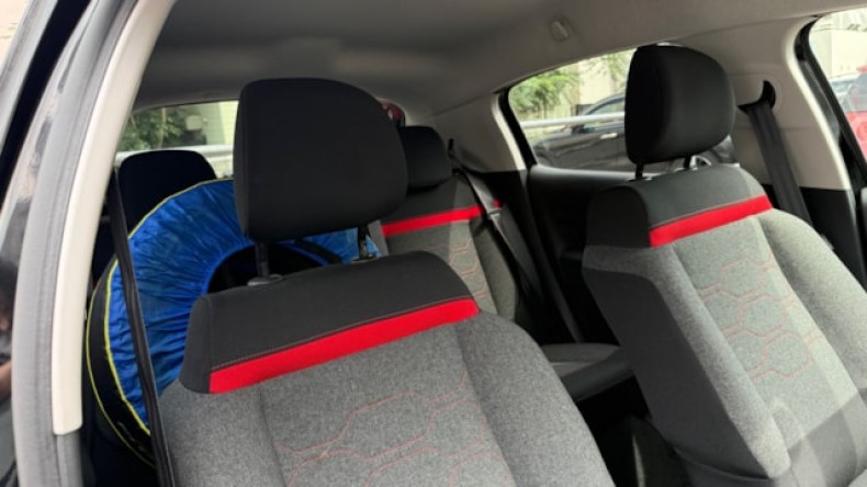 内装前方シート