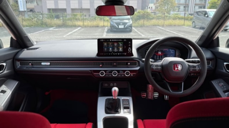 内装インパネ全体