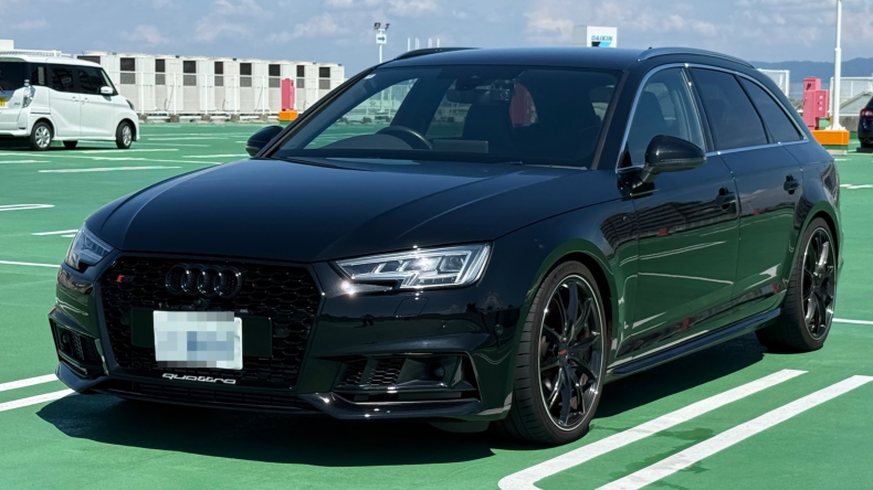 アウディ Ｓ４アバントの売買実績画像