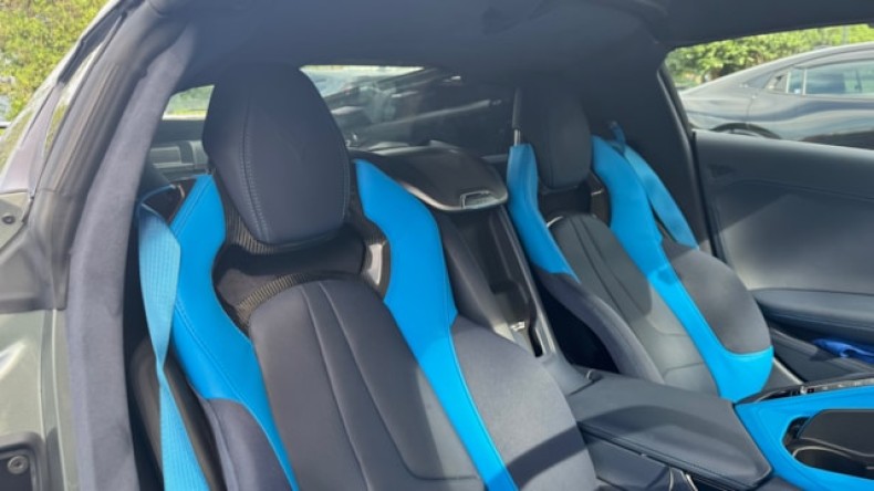 内装前方シート