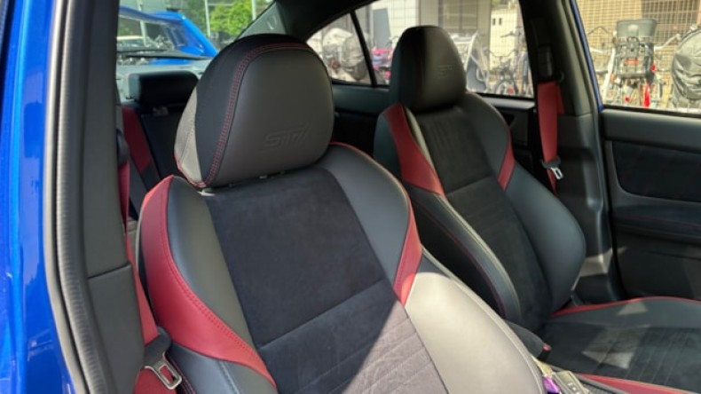 内装前方シート