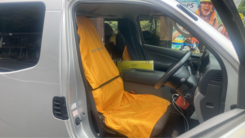 内装前方シート