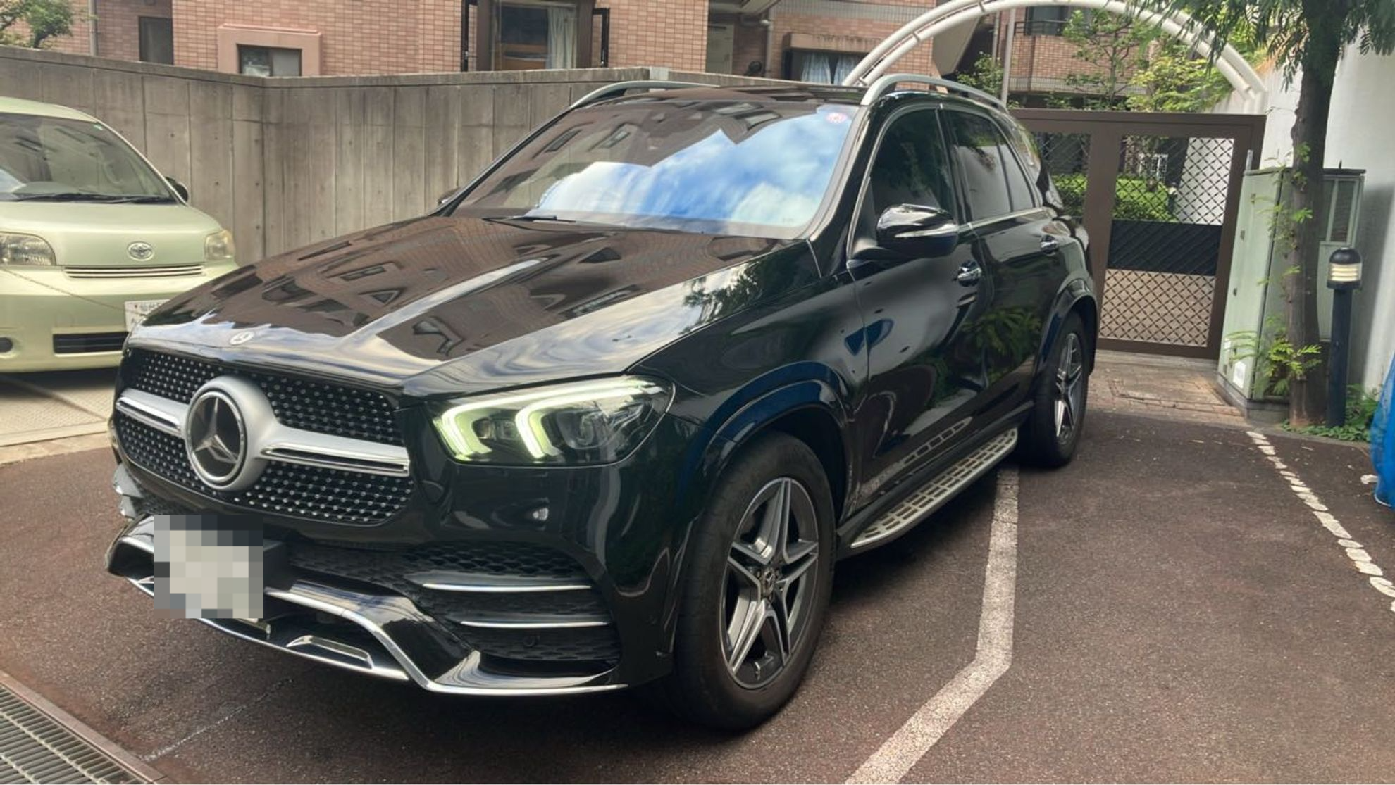 2025年10月成約のＧＬＥ ＧＬＥ３００ｄ ４マチック ＡＭＧラインのメイン画像