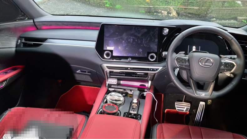 内装インパネ全体