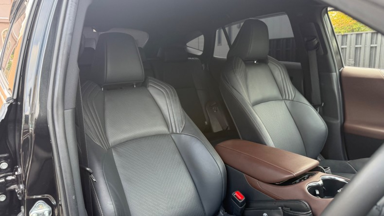 内装前方シート