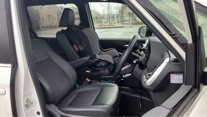 内装前方シート