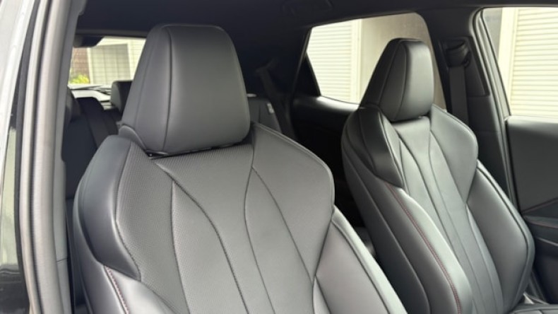 内装前方シート