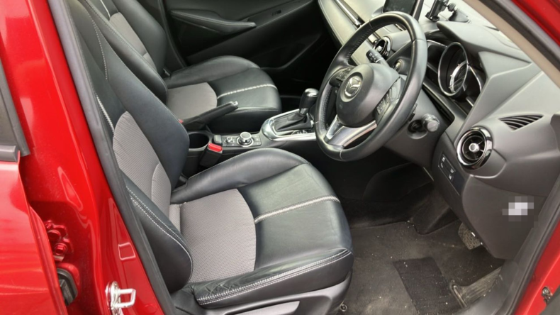 内装前方シート