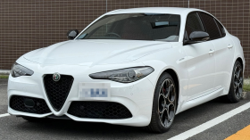 アルファロメオ/ジュリア-305792