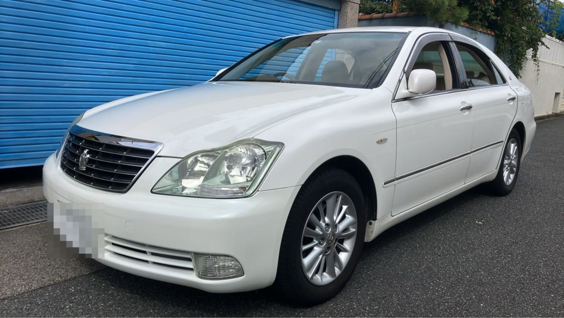 2025年10月成約のクラウン ロイヤルサルーンのメイン画像