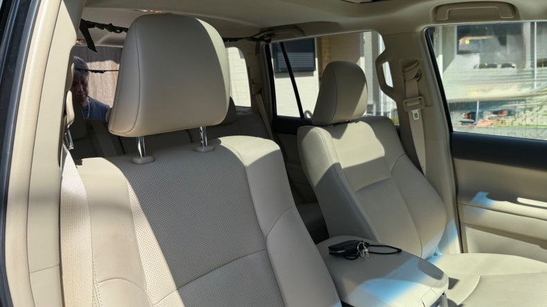 内装前方シート