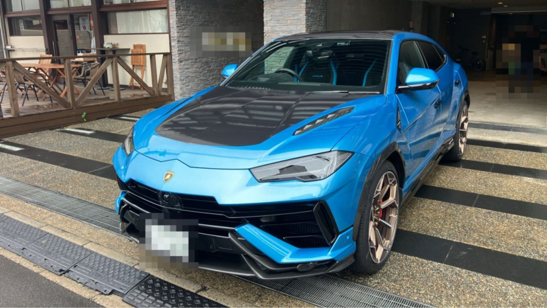 ランボルギーニ ウルスの売買実績画像