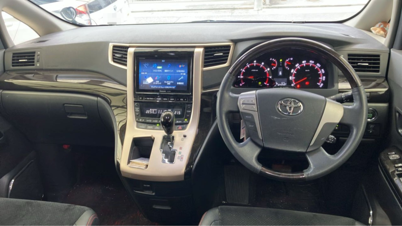 内装インパネ全体