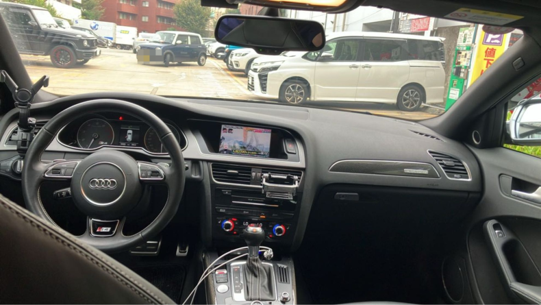 内装インパネ全体