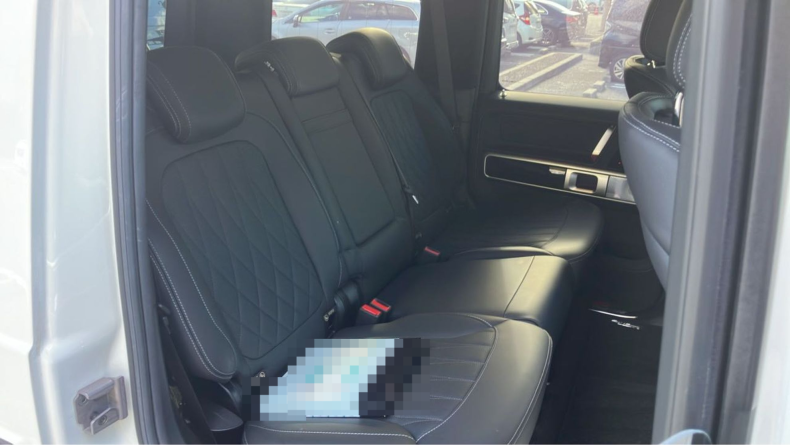 内装後方シート