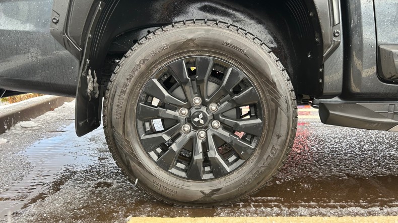 タイヤホイール後