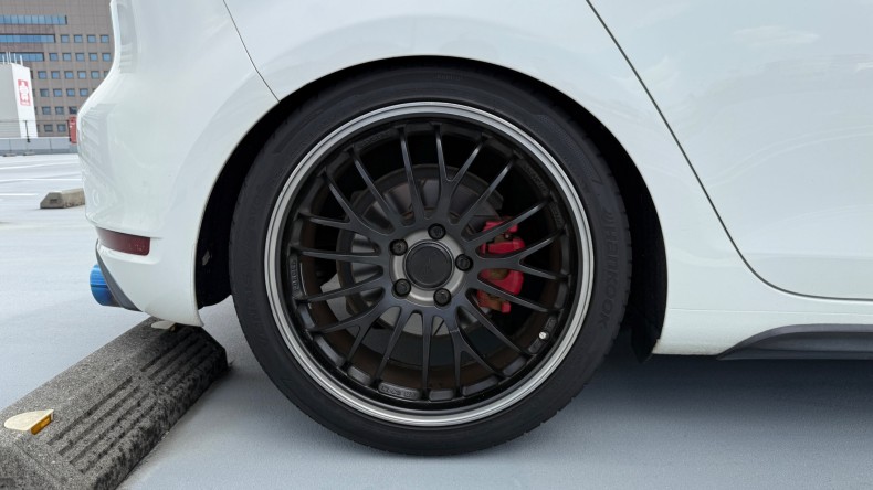 タイヤホイール後